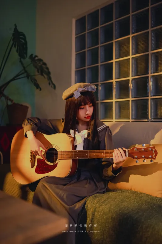 慕慕Momo NO.019 Escapism ▪︎ 逃避現實 - 慕慕Momo