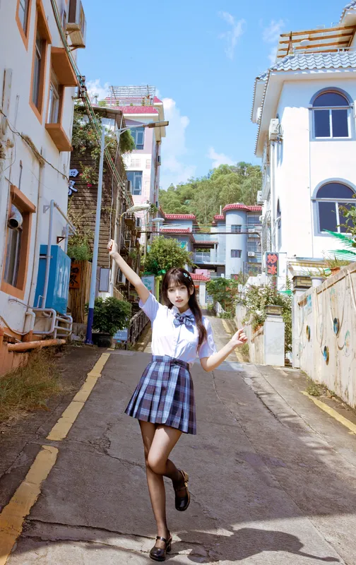 泳衣jk学妹 - 不呆猫