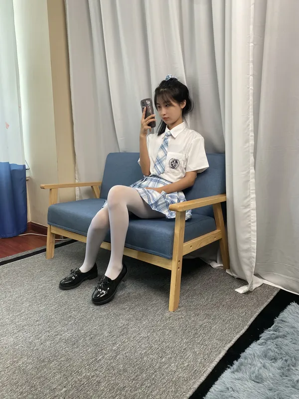 三禾摄影 No.050 JK套装 白丝 下皮鞋 - 三禾摄影