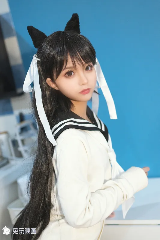 C10.006 犬和JK制服 - 兔玩映画